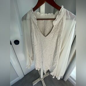 Umgee Plus Cream Linen Peasant Top with Sheer Sleeves Size 2XL